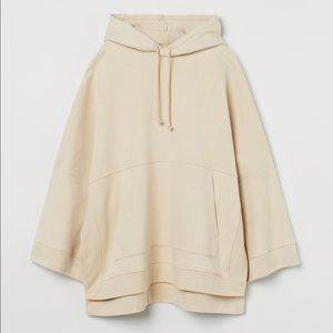 Oversized Hoodie with double slits on the side